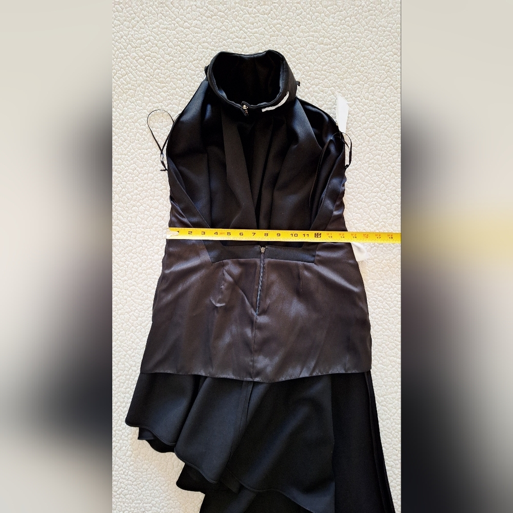 GIVENCHY Asymmetric Draped Sleeveless Wool Cocktail Dress FR 36 US 4 Org $3,450 - Picture 15 of 16
